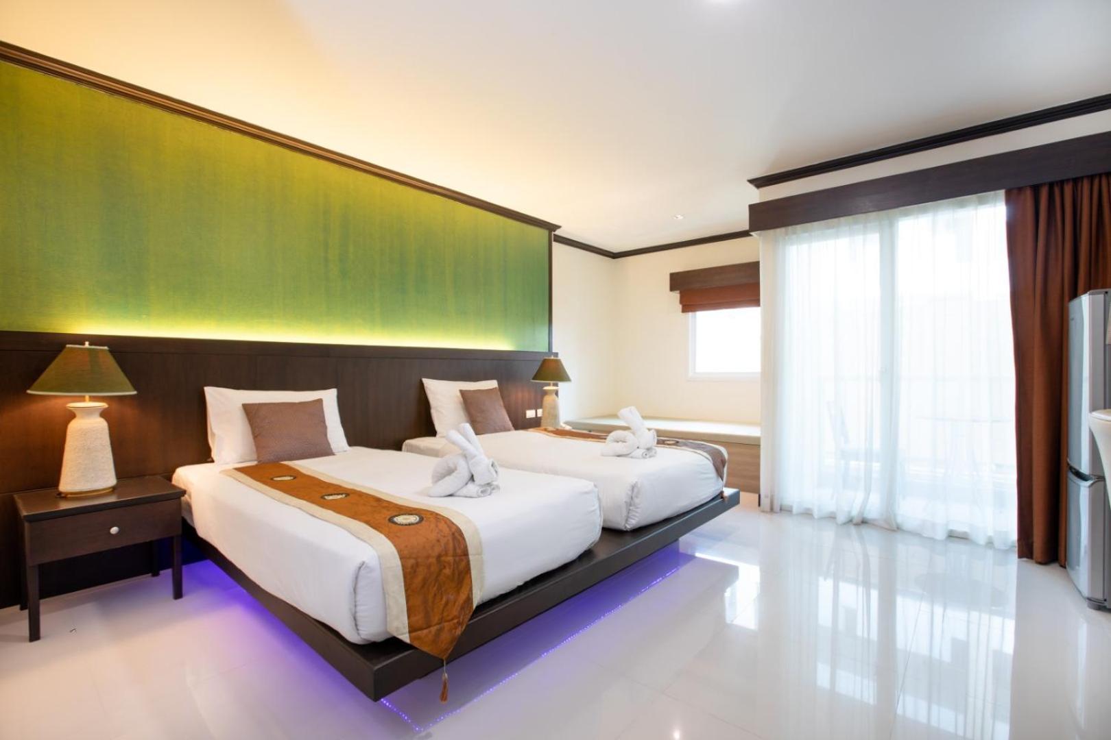 โรงแรม ออร์คิด การ์เด้นท์ Patong ภายนอก รูปภาพ