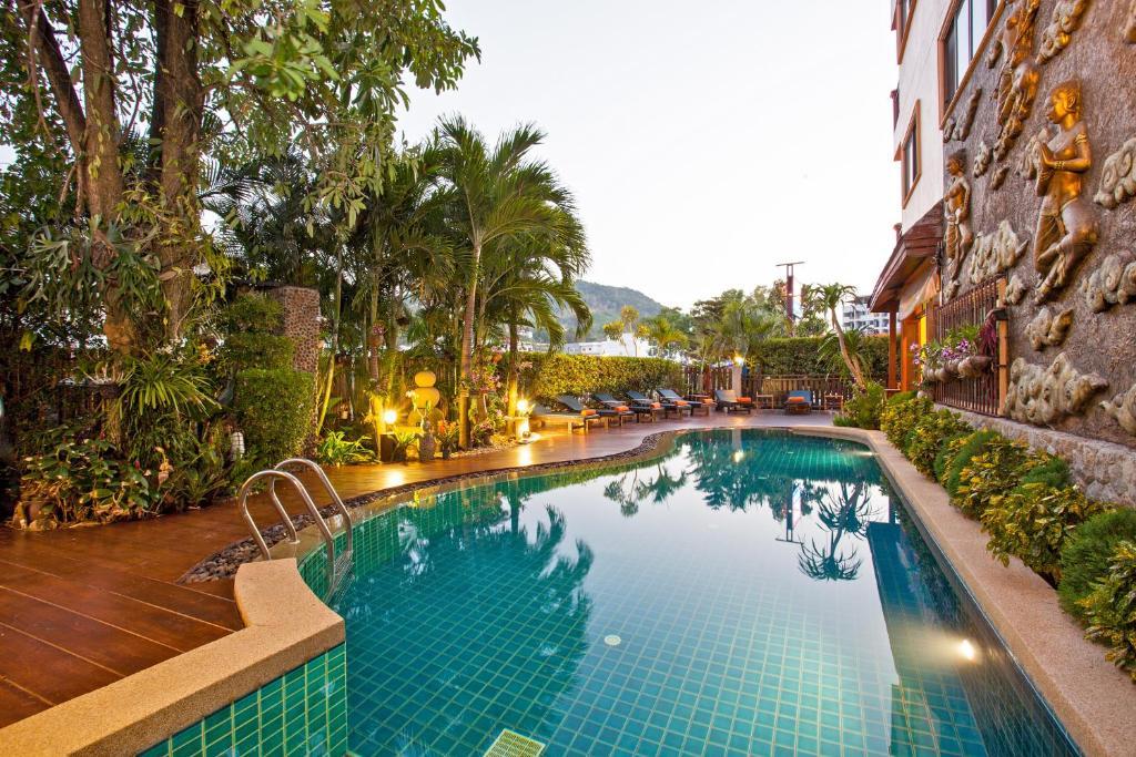 โรงแรม ออร์คิด การ์เด้นท์ Patong ภายนอก รูปภาพ