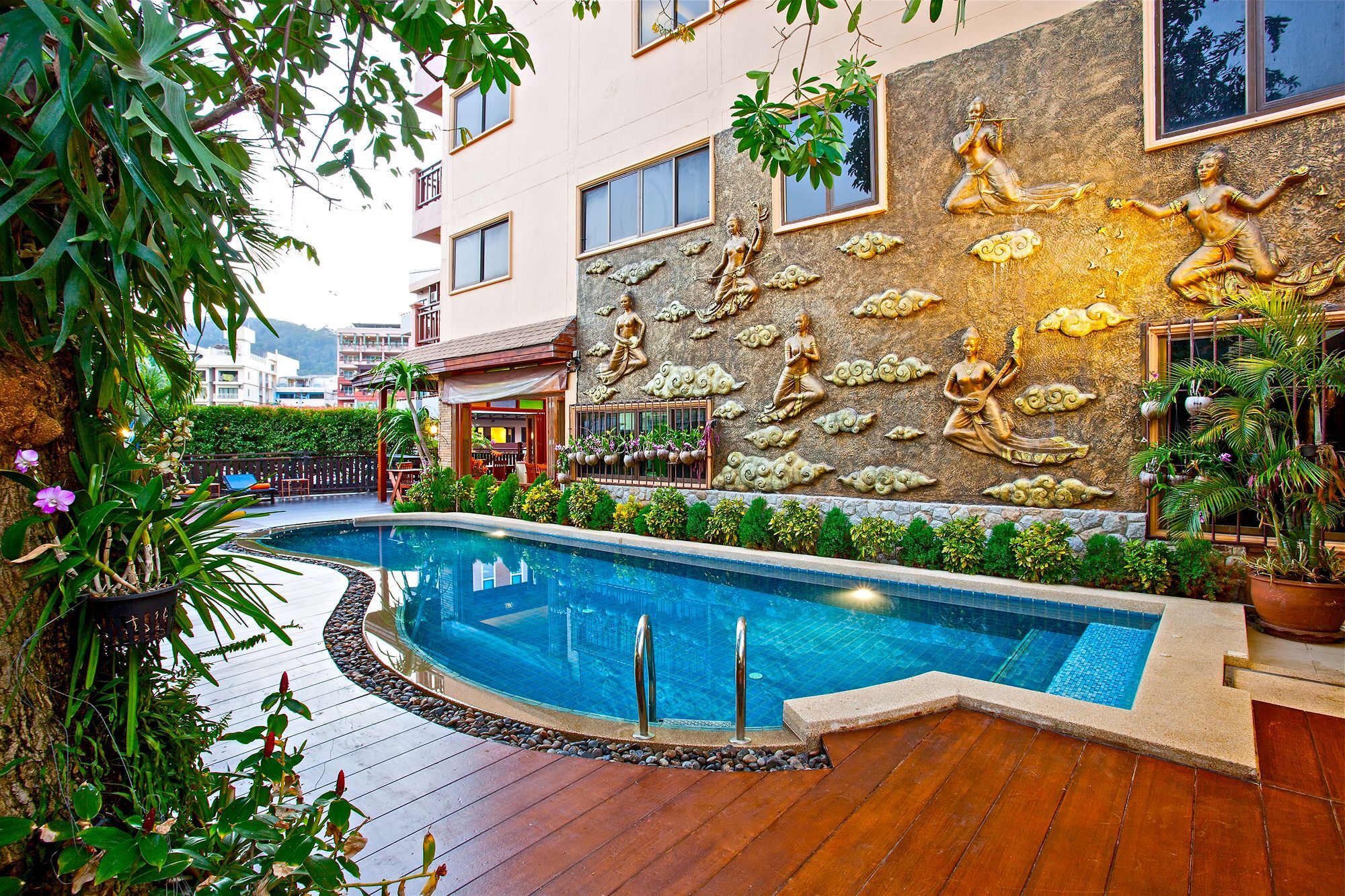 โรงแรม ออร์คิด การ์เด้นท์ Patong ภายนอก รูปภาพ